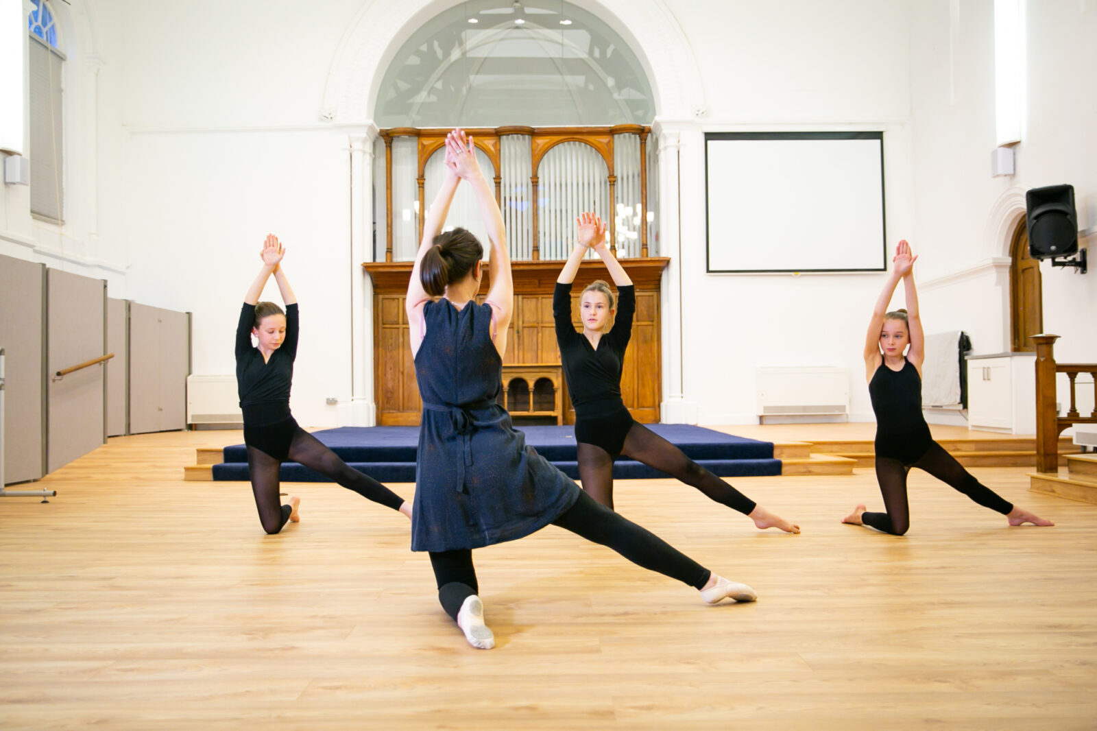 Tap & Musical Theatre Classes in Richmond & Kew • Elizabeth James…